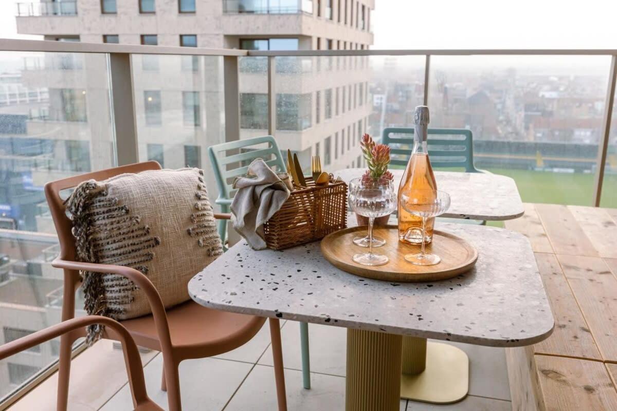 Stunning With Terrace And Parking Appartement *