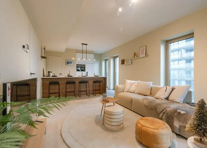 Stunning Apartment With Terrace And Parking