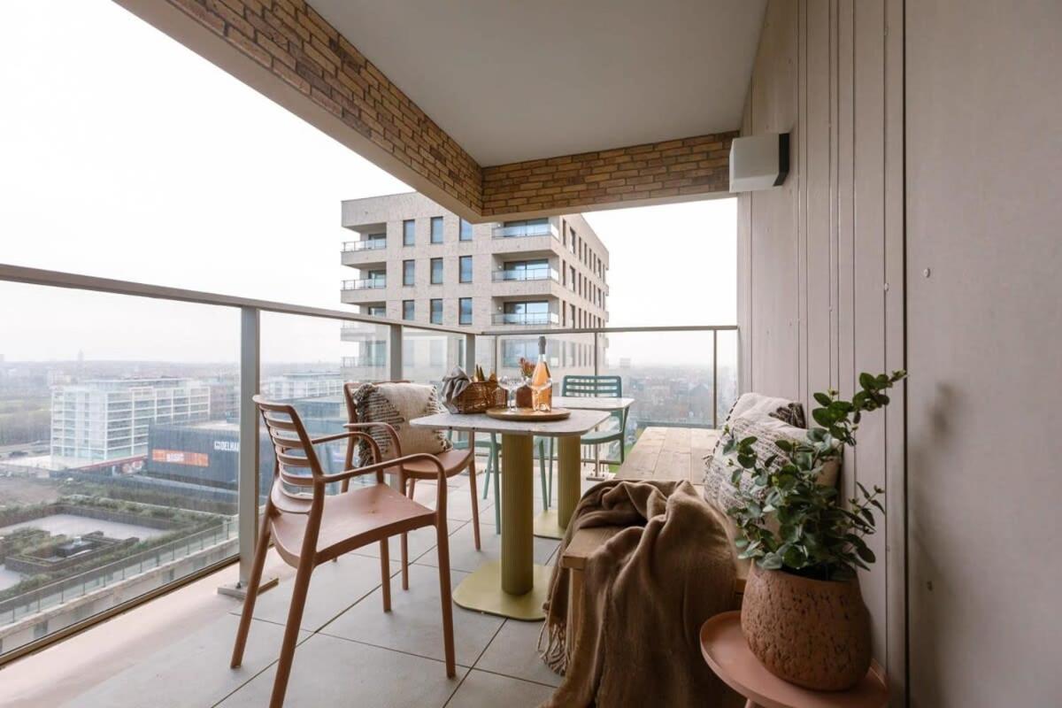 Stunning With Terrace And Parking